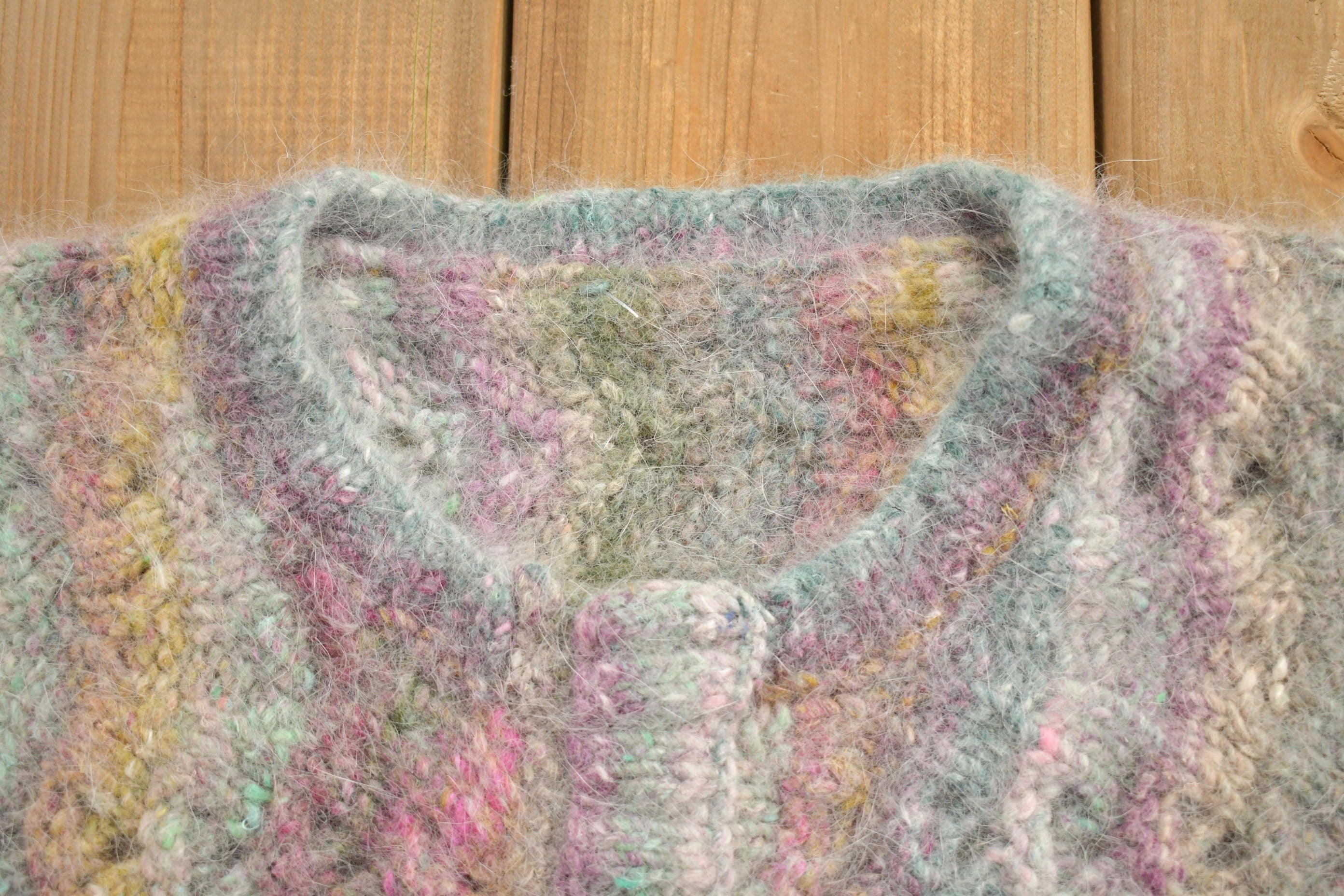 Vintage 1990s Mohair Knitted Sweater / Vintage 90s Crewneck / Pattern Sweater / Abstract Sweater / Vintage Mohair