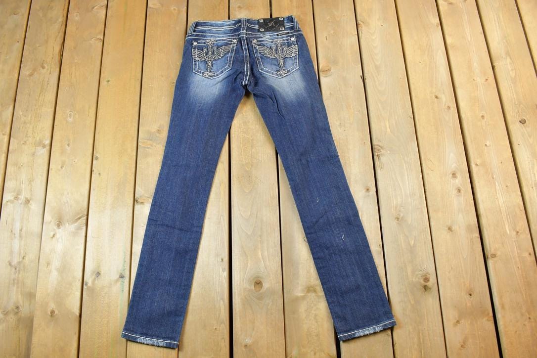 Vintage Y2K Miss Me Skinny Bedazzled Low Rise Jeans Size 26x31