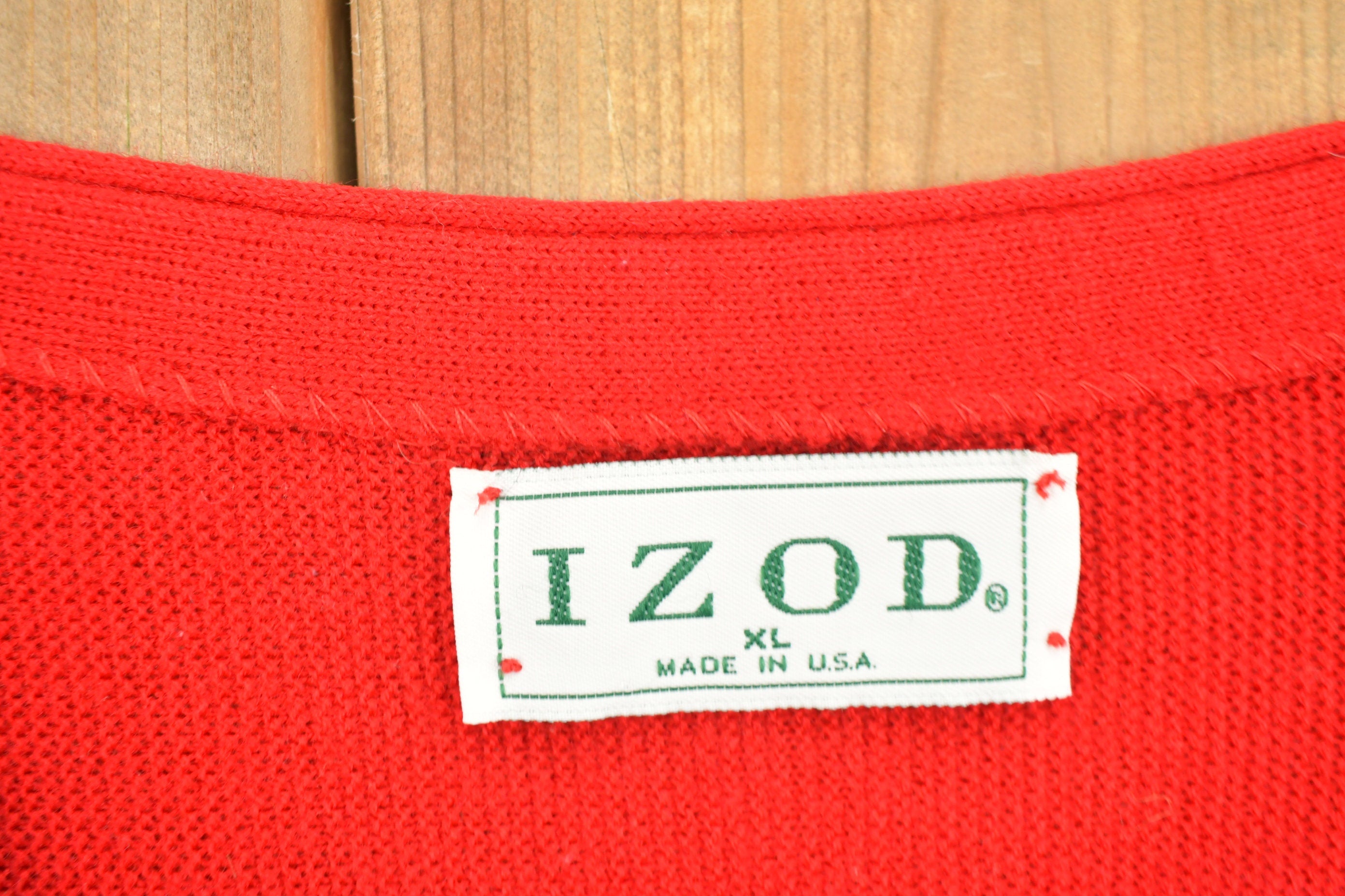 Vintage 1990s I Zod Knitted Cardigan Sweater