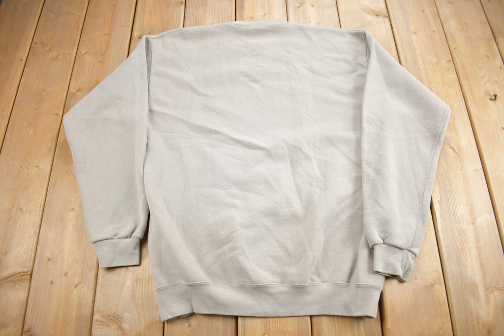 Vintage 1990s International Crane Foundation Embroidered Crewneck Sweatshirt