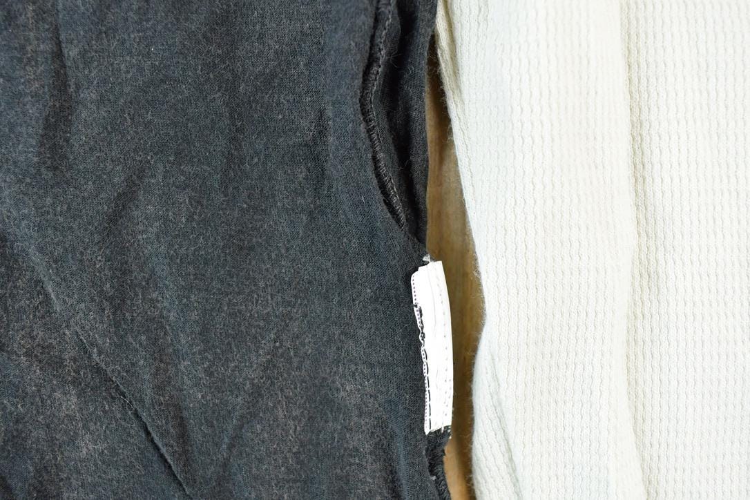 Women Vintage Vigoss Y2K Bedazzled Rockstar T-Shirt