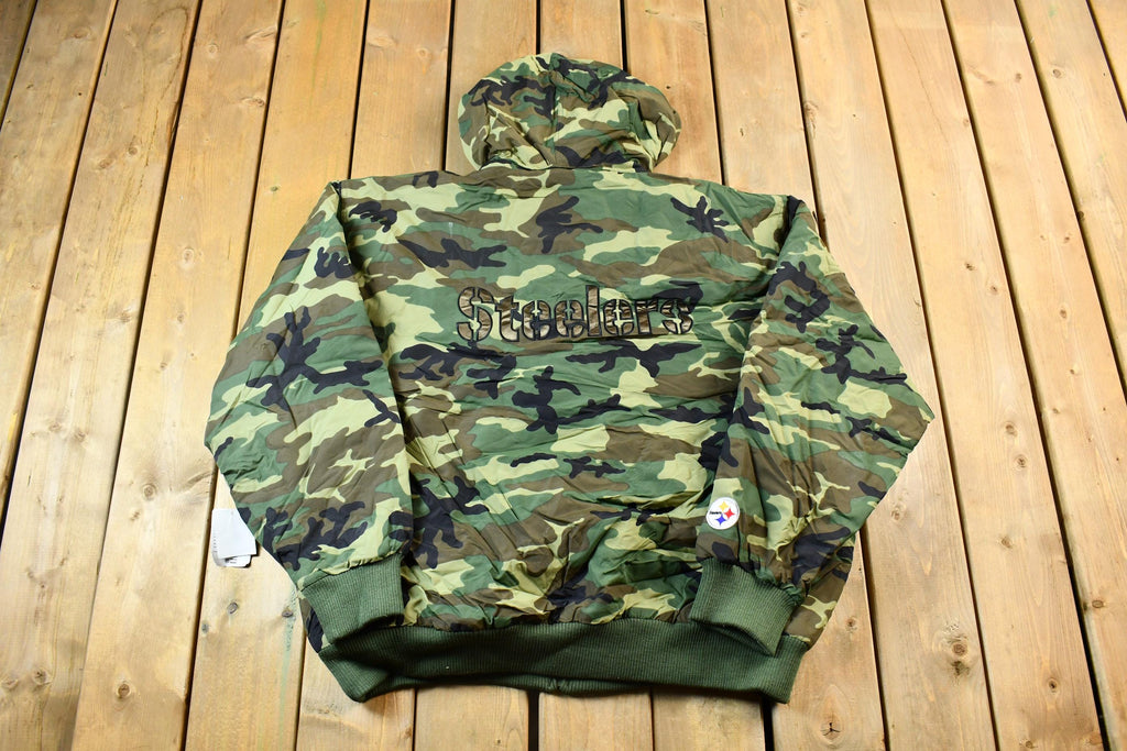 Vintage 1990s Camo Pittsburgh Steelers NFL Football Hooded Puffer Jacket
