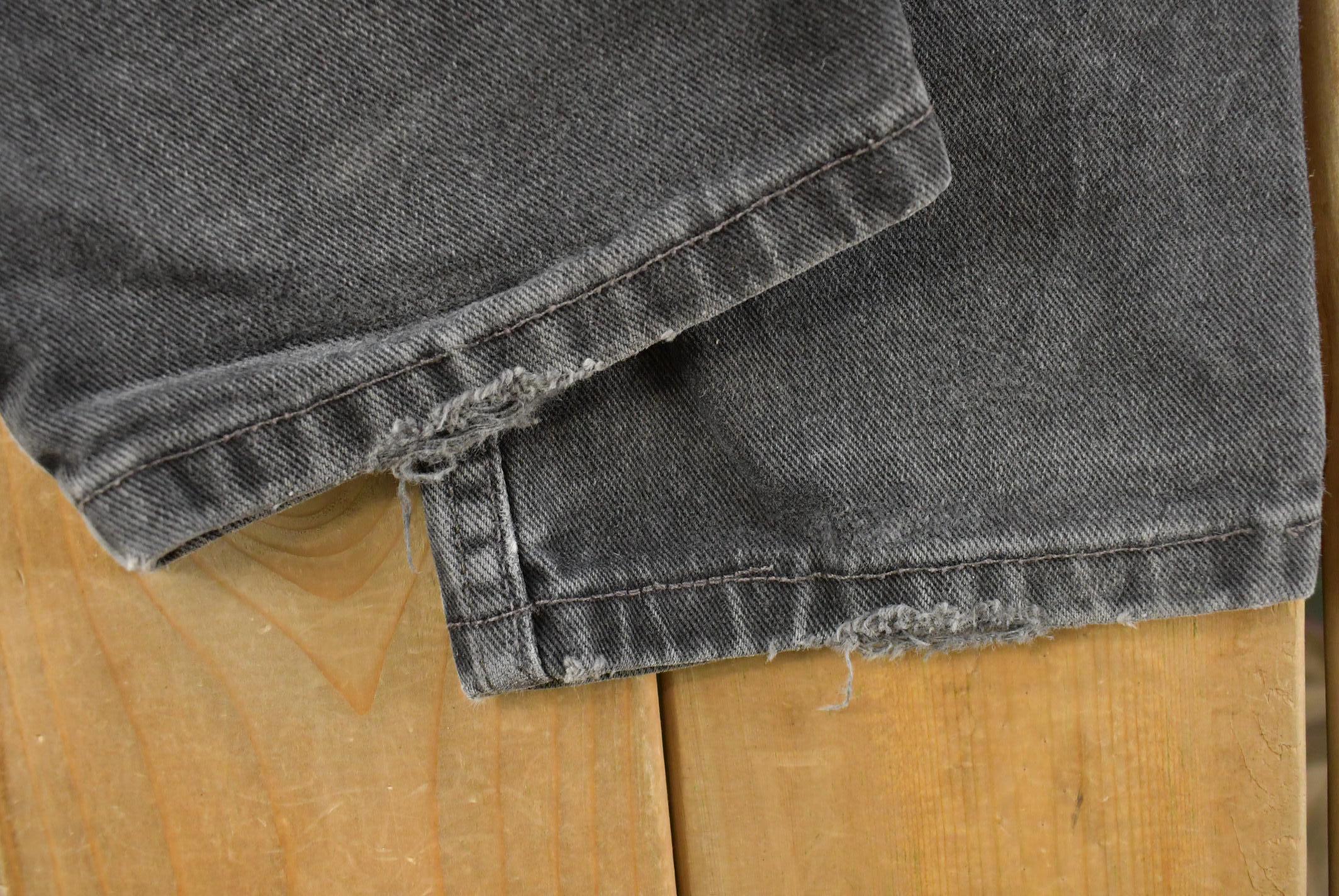 Vintage 1990s Levi's 512 Slim Tapered Fit Pants Men's 34 x 28 / 90s Denim Jeans / Vintage Levis / Retro Jeans