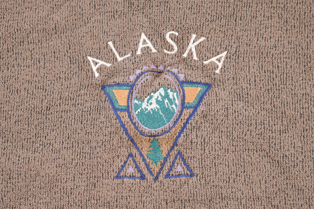 Vintage 1990s Alaska Crewneck Sweatshirt