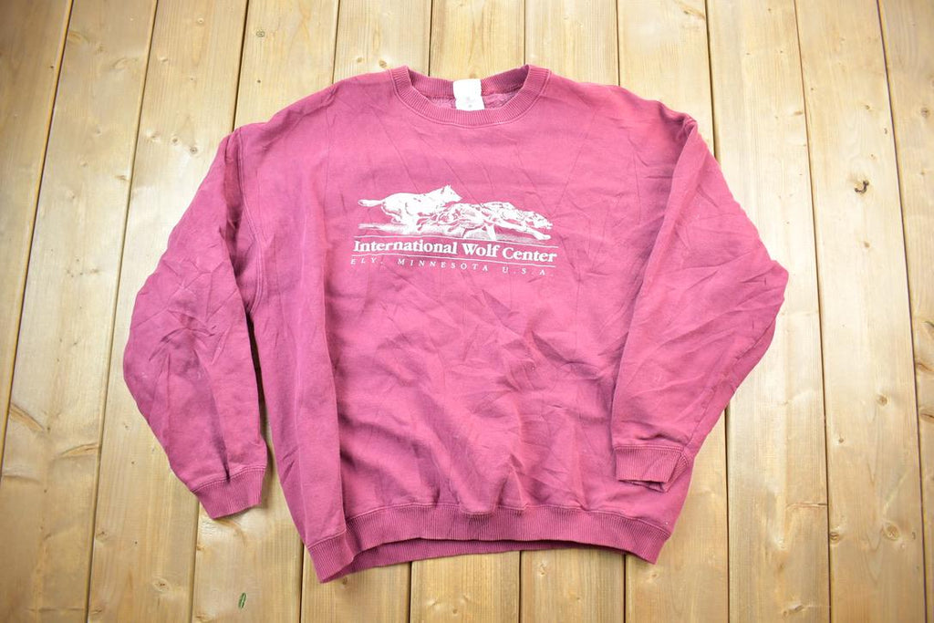 Vintage 1990s International Wolf Centre Gildan Crewneck  Souvenir  Vintage Sweatshirt  Outdoorsman  Wilderness Sweatshirt  Made In USA