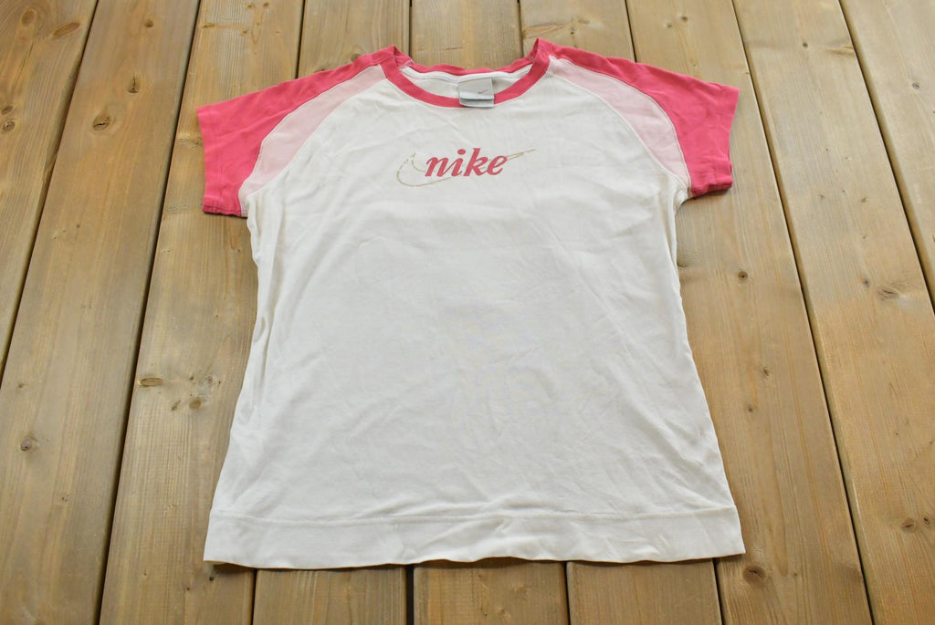 Vintage Y2K Nike Graphic T-Shirt Womens L / Swoosh / Nike Swoosh / 00s Nike Vintage / Small Swoosh / Big Swoosh / Nike Check / Silver Tag