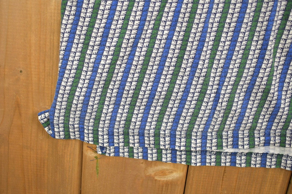 Vintage 1990s Munsingwear All Over Print Collared Polo Shirt / Vintage Polo Shirt / Streetwear / Button Up Shirt / Abstract Pattern