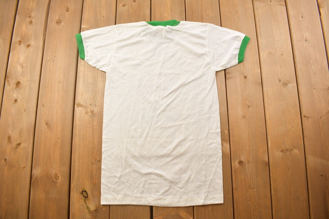 Vintage 1970s There's No Place Like Home Graphic T Shirt