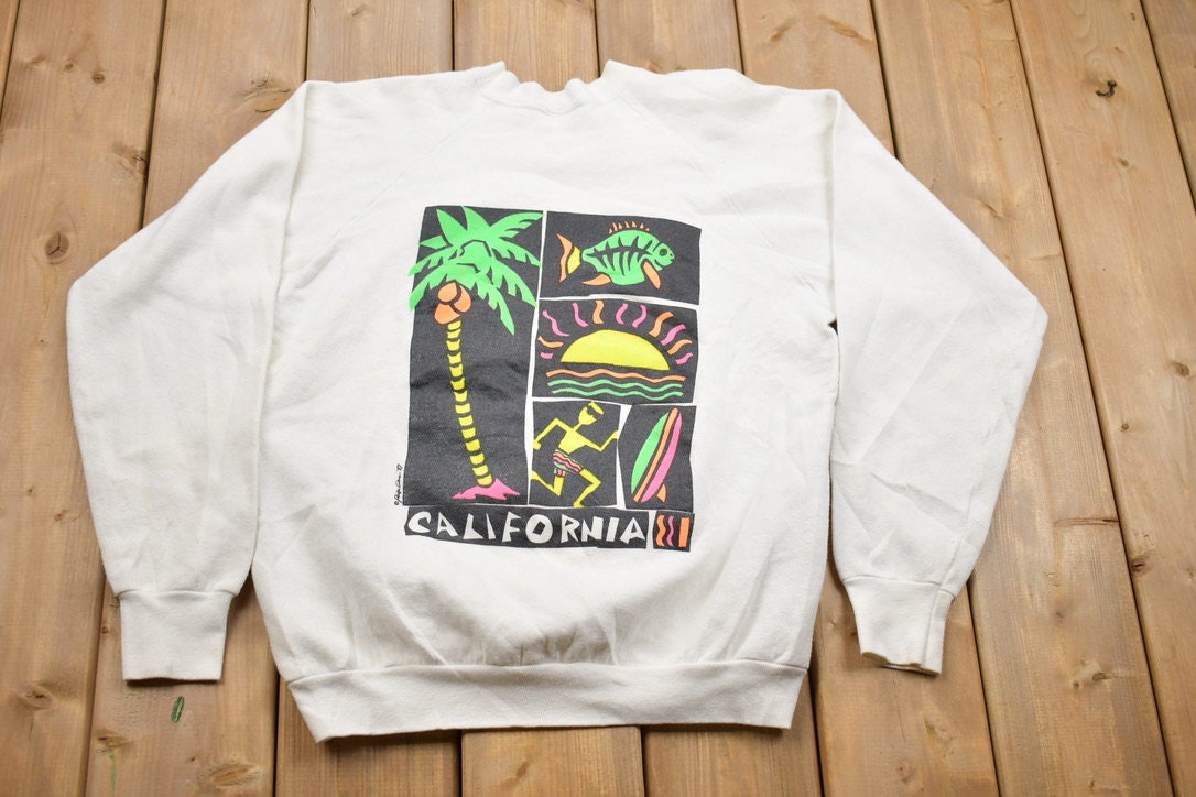 Vintage 1980s California Crewneck Sweatshirt / 80s Crewneck / Souvenir Sweater / Streetwear / Travel And Vacation / 80s California Crewneck