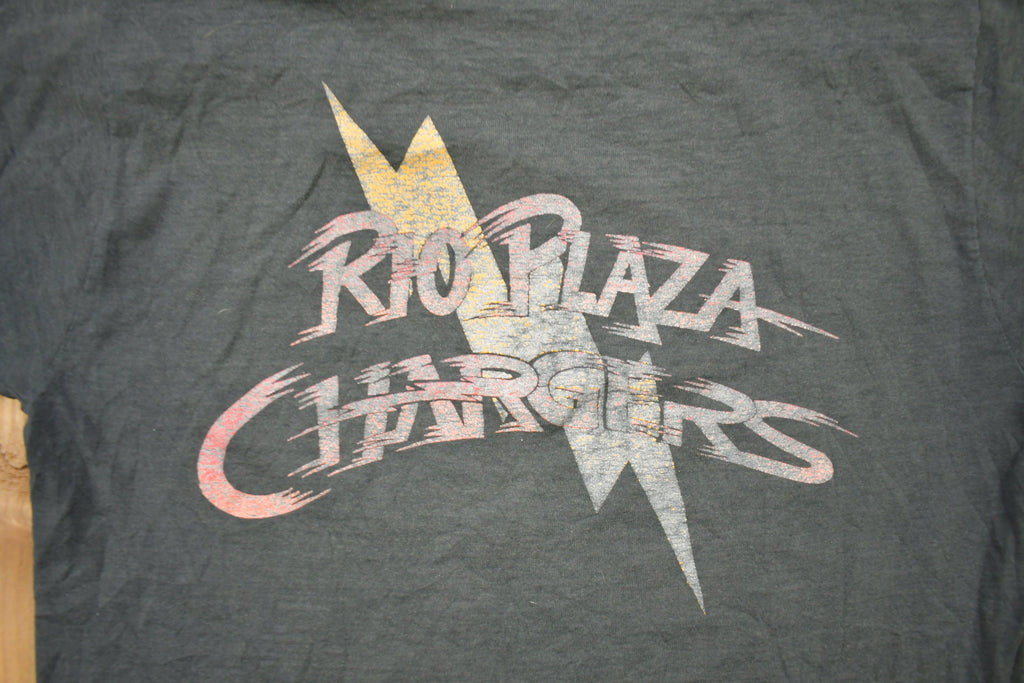 Vintage 1990s Rio Plaza Chargers Graphic T Shirt