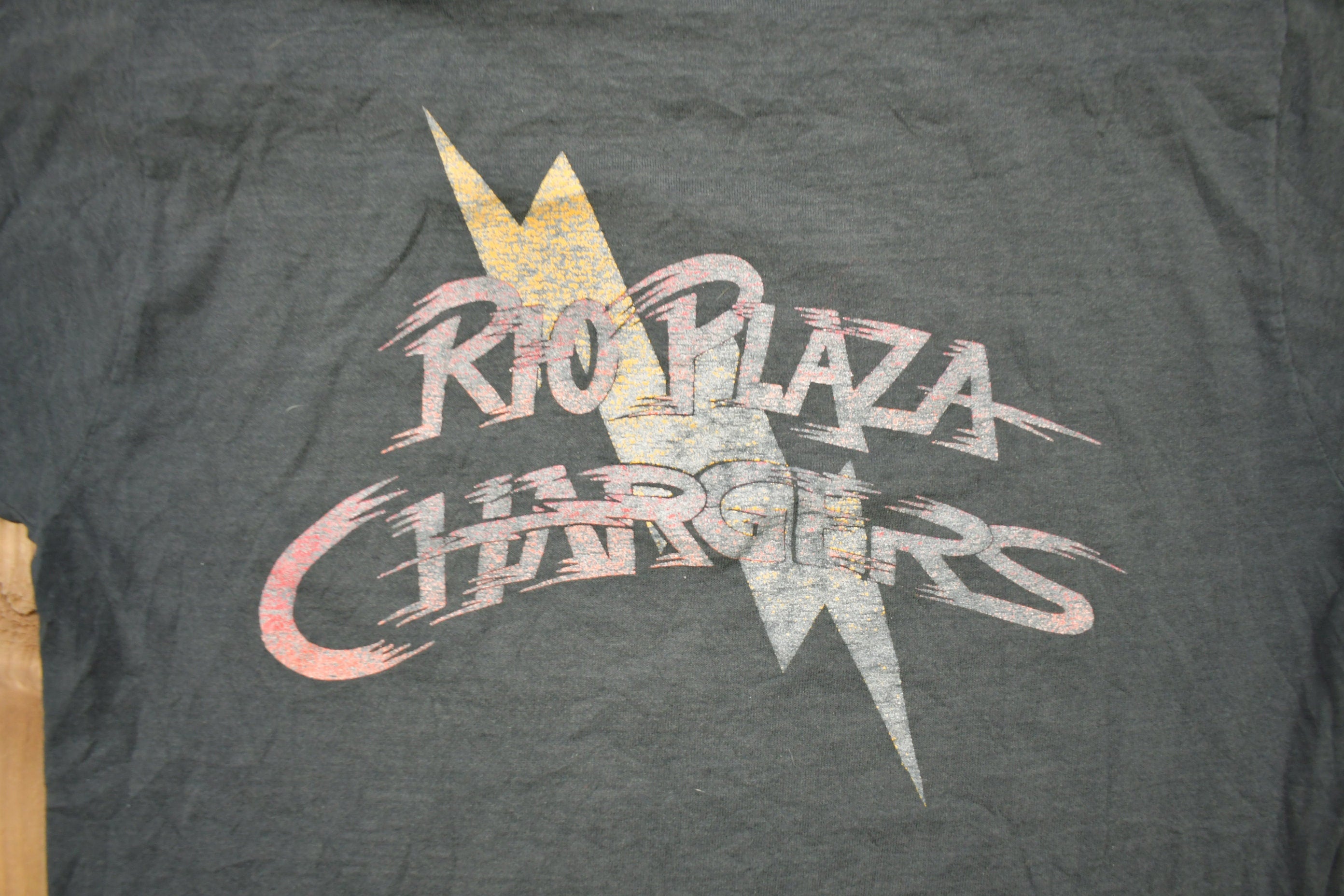 Vintage 1990s Rio Plaza Chargers Graphic T Shirt