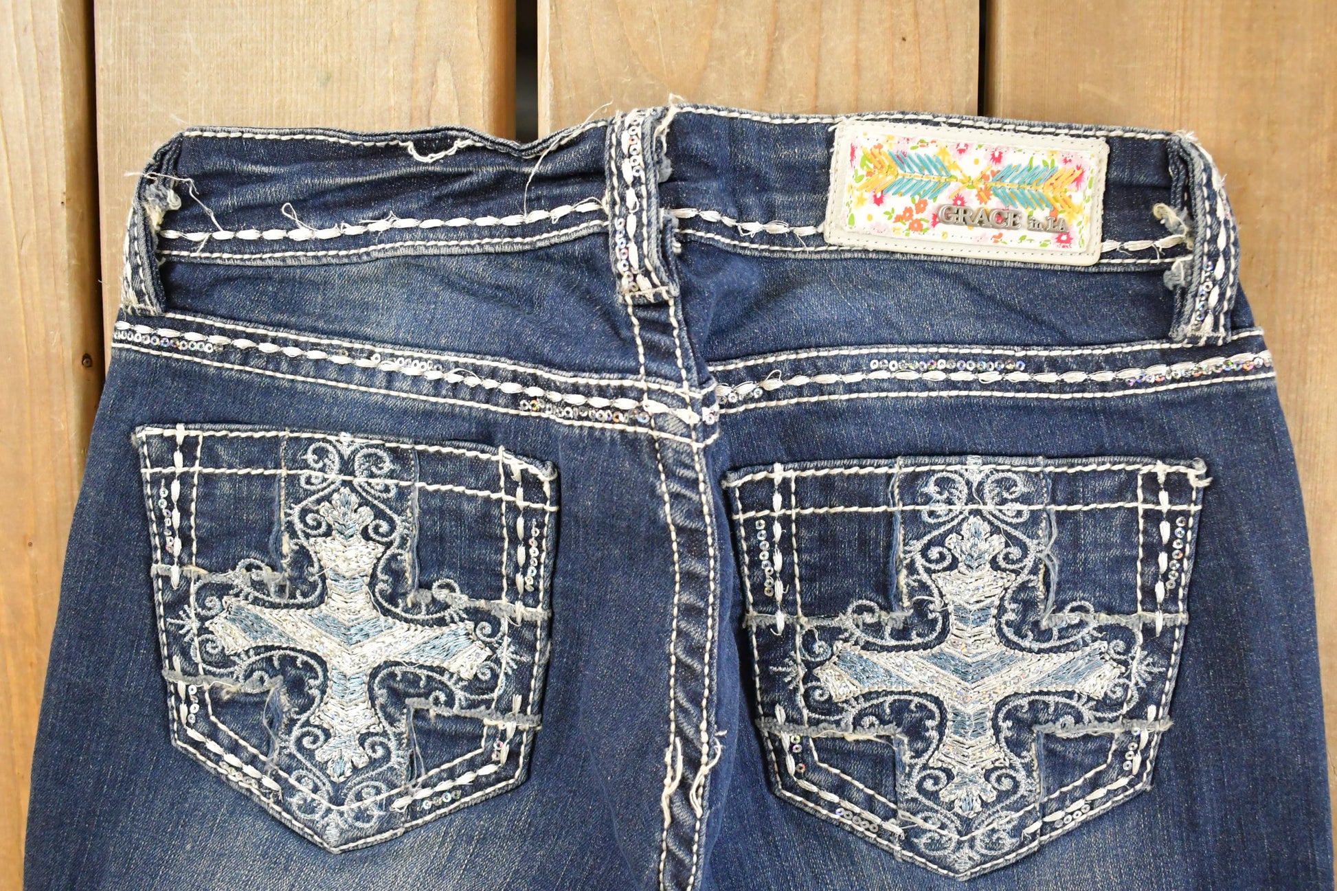 Vintage Deadstock Y2K Grace In LA Bedazzled Bootcut Low Rise Jeans Women's Size 26 x 32