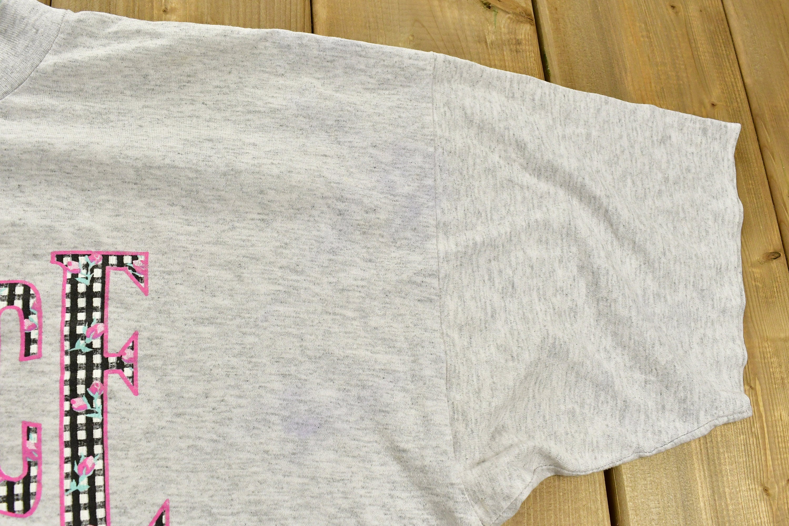 Vintage 1990s University of France Collegiate T-Shirt  Americana  Sportswear  Athleisure  Made In USA  Crop Top  Single Stitch