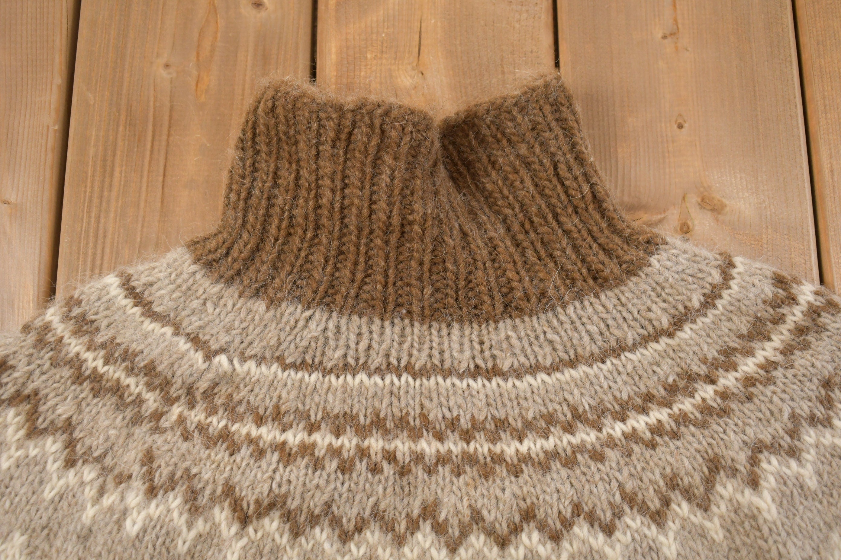 Vintage 1970s Knitted Turtle Neck Sweater