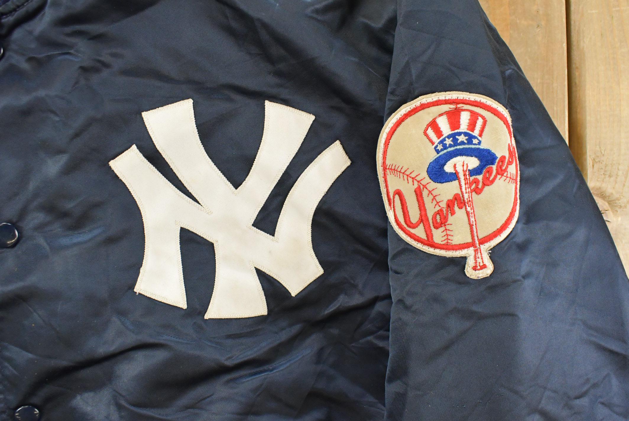 Vintage 1980s New York Yankees MLB Satin Bomber Jacket Men's Large