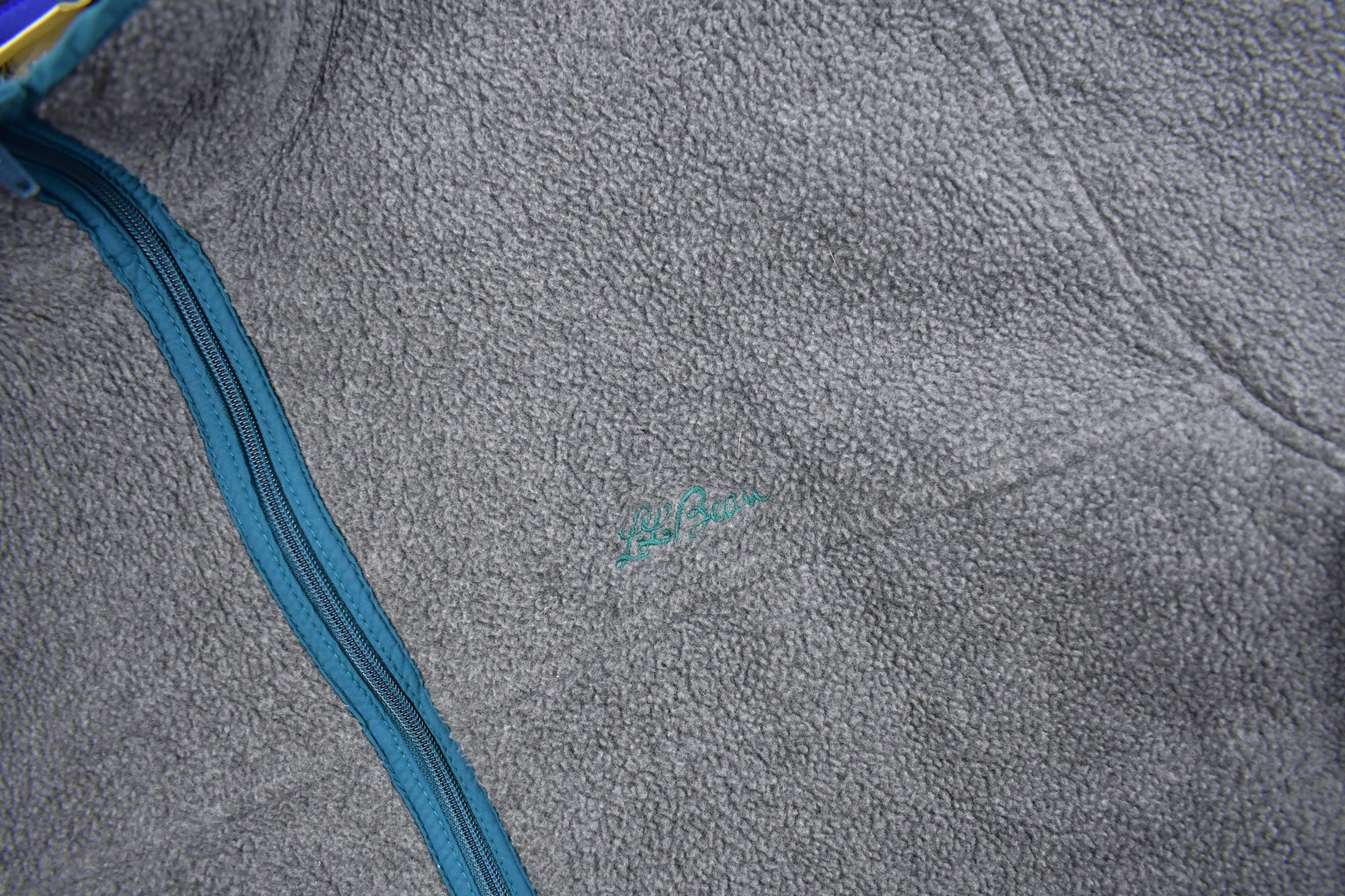 Vintage 1980s LL Bean Full Zip Grey Fleece Sweatshirt