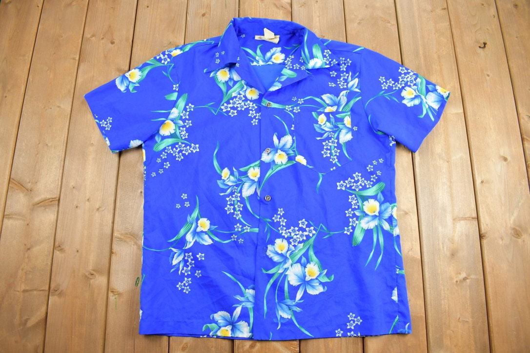Vintage 1980s Royal Hawaiian Short Sleeve Button Up Shirt