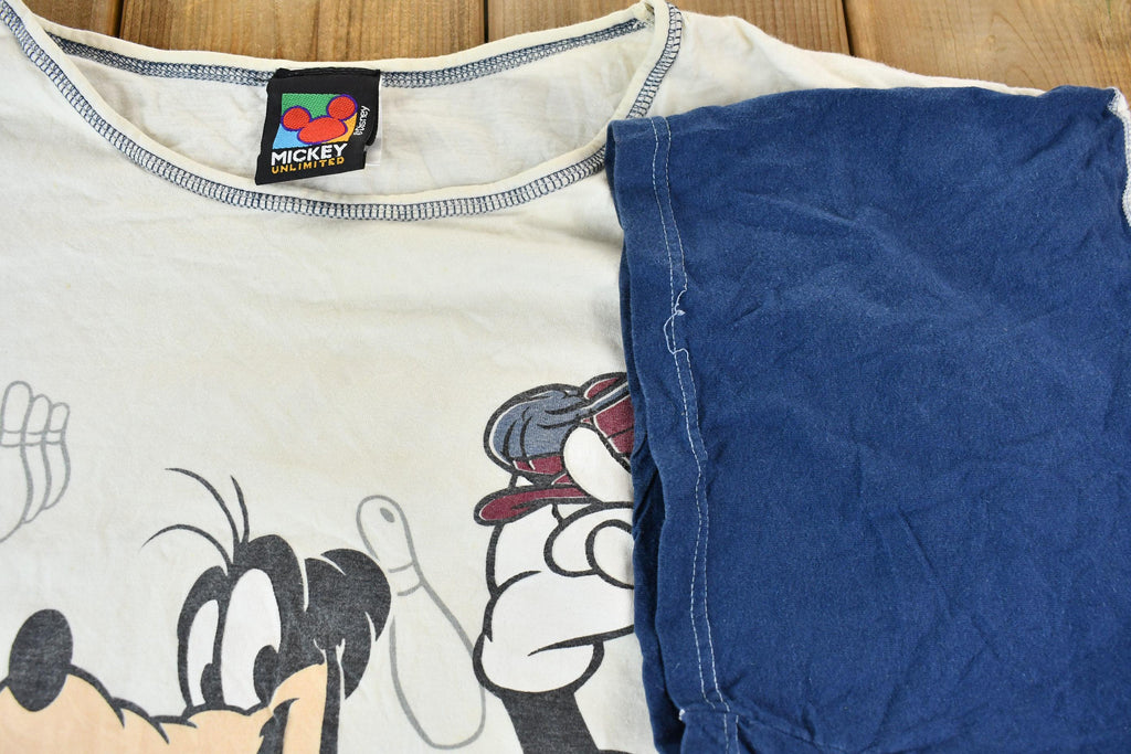 Vintage 1990s Disney Mickey Mouse Streetwear Graphic T-Shirt