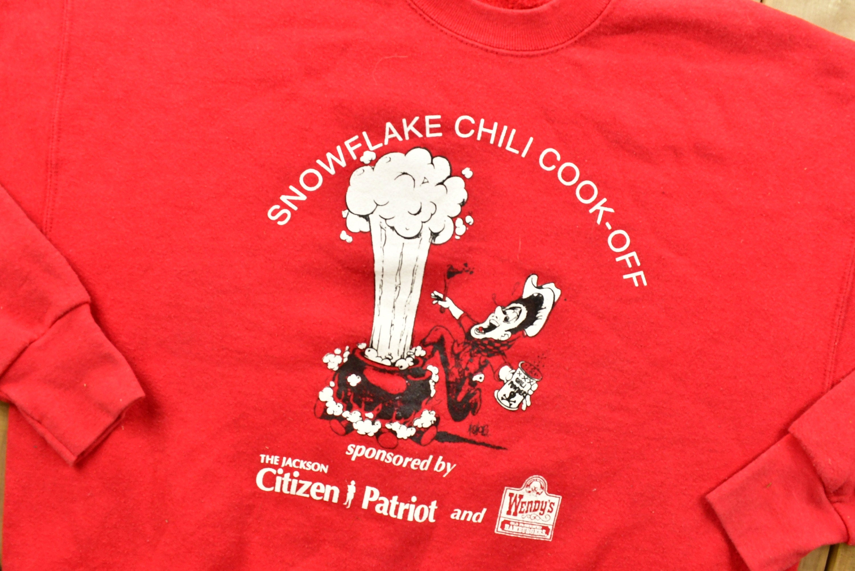 Vintage 1990's Snowflake Chili Cookoff Crewneck Sweatshirt
