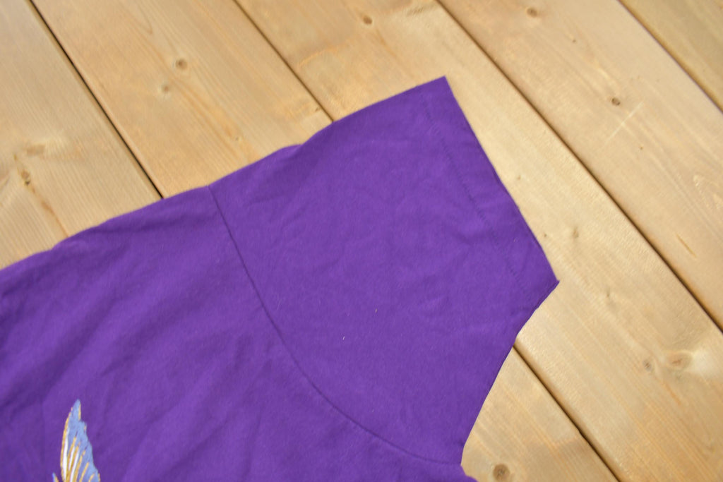 Vintage 1990s Humming Bird Swallow Graphic T-Shirt