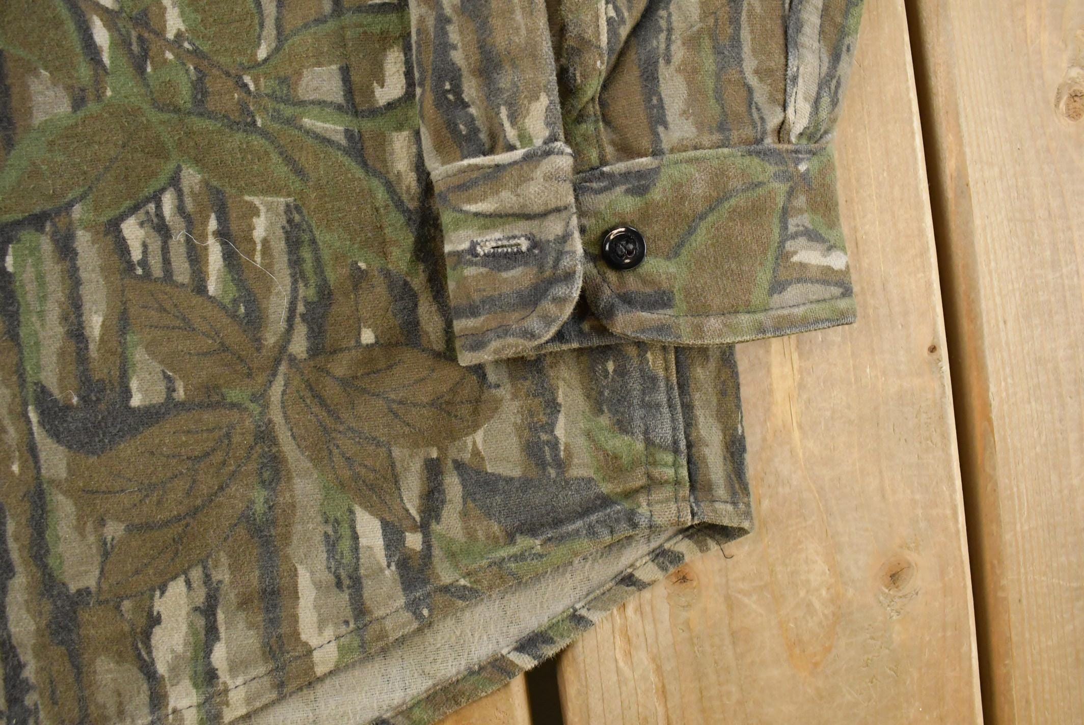 Vintage 1990s Deerskin Real Tree Camo Button Up Shirt Men's M / Outdoorsman / Hunting Shirt / Made in USA