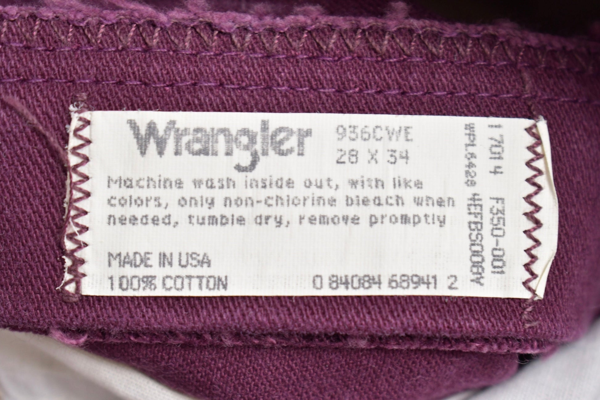 Wrangler Cowboy Cut Deadstock Vintage 1980s Jeans Size 28 x 34 Burgundy