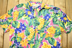 Vintage 1970s Jessie Floral Button Up Shirt /