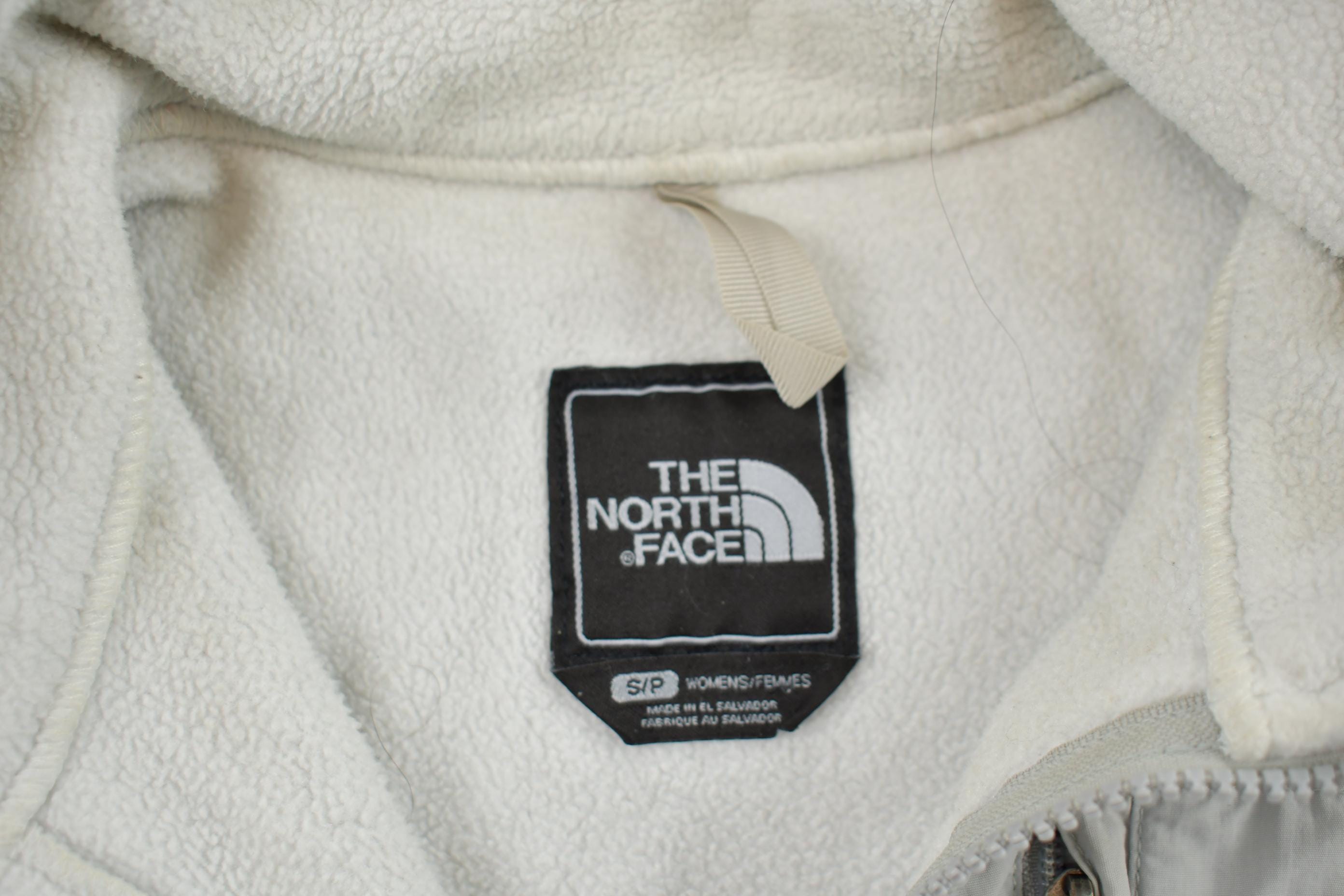 Vintage Y2K Womens The North Face White Grey Denali Fleece Sweater