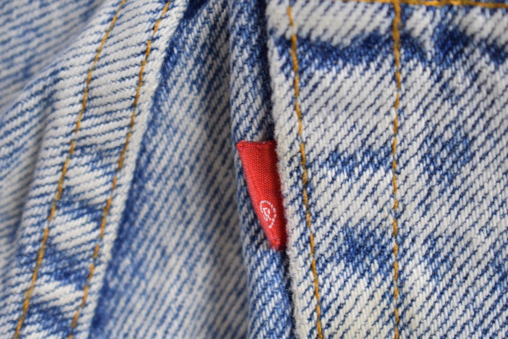 Vintage 1990s Levi's Red Tab Denim Jeans Size 32 x 32