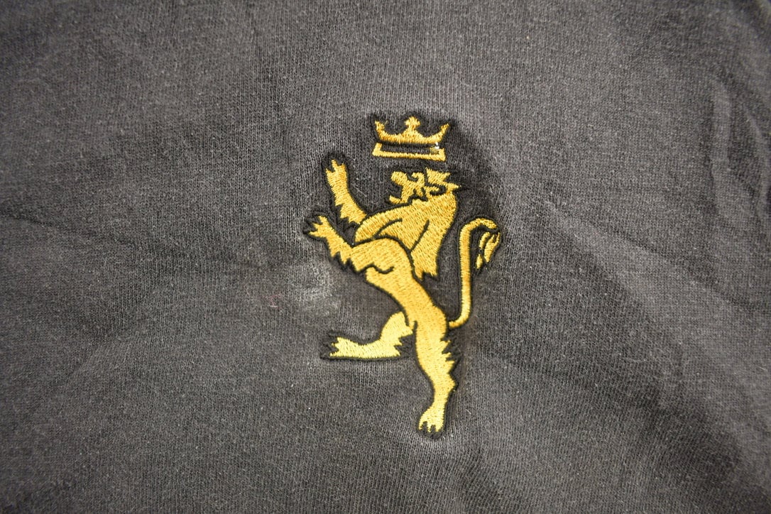 Vintage 1990s England Embroidered Lion Hoodie