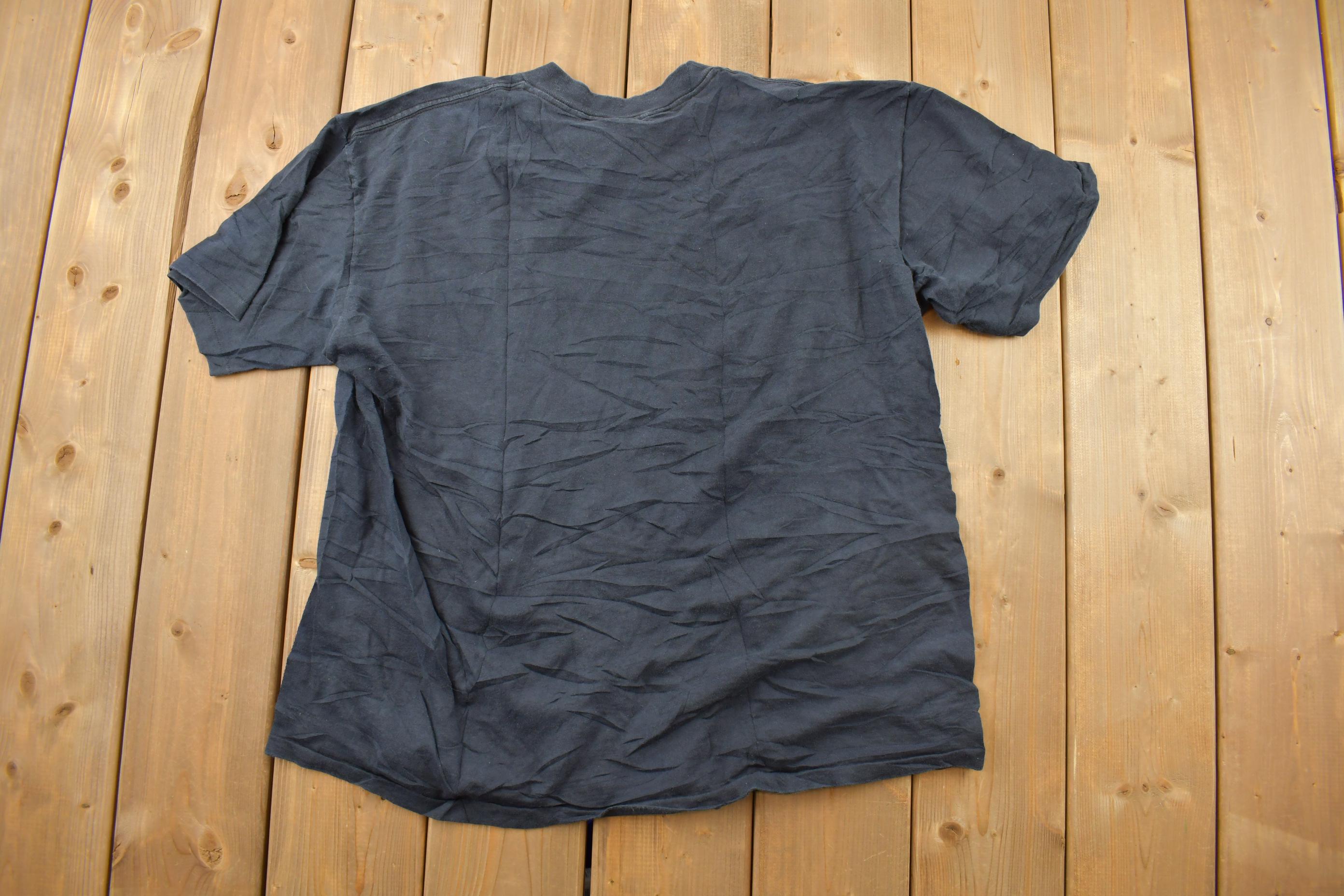 Vintage 1990s Gravity Graphic T-Shirt
