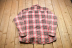 Vintage 1990s Sports Afieid Plaid Flannel Button Up Shirt