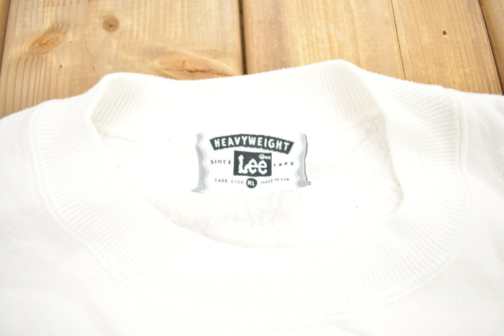 Vintage 1990s Snowman & Animals Themed Crewneck Sweatshirt