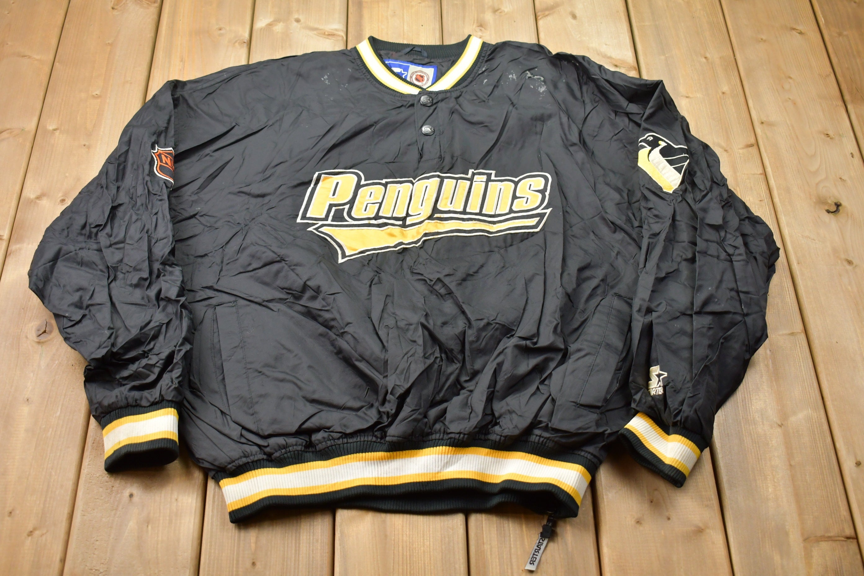 Vintage 1990s Starter Pittsburgh Penguins NHL Windbreaker Jacket