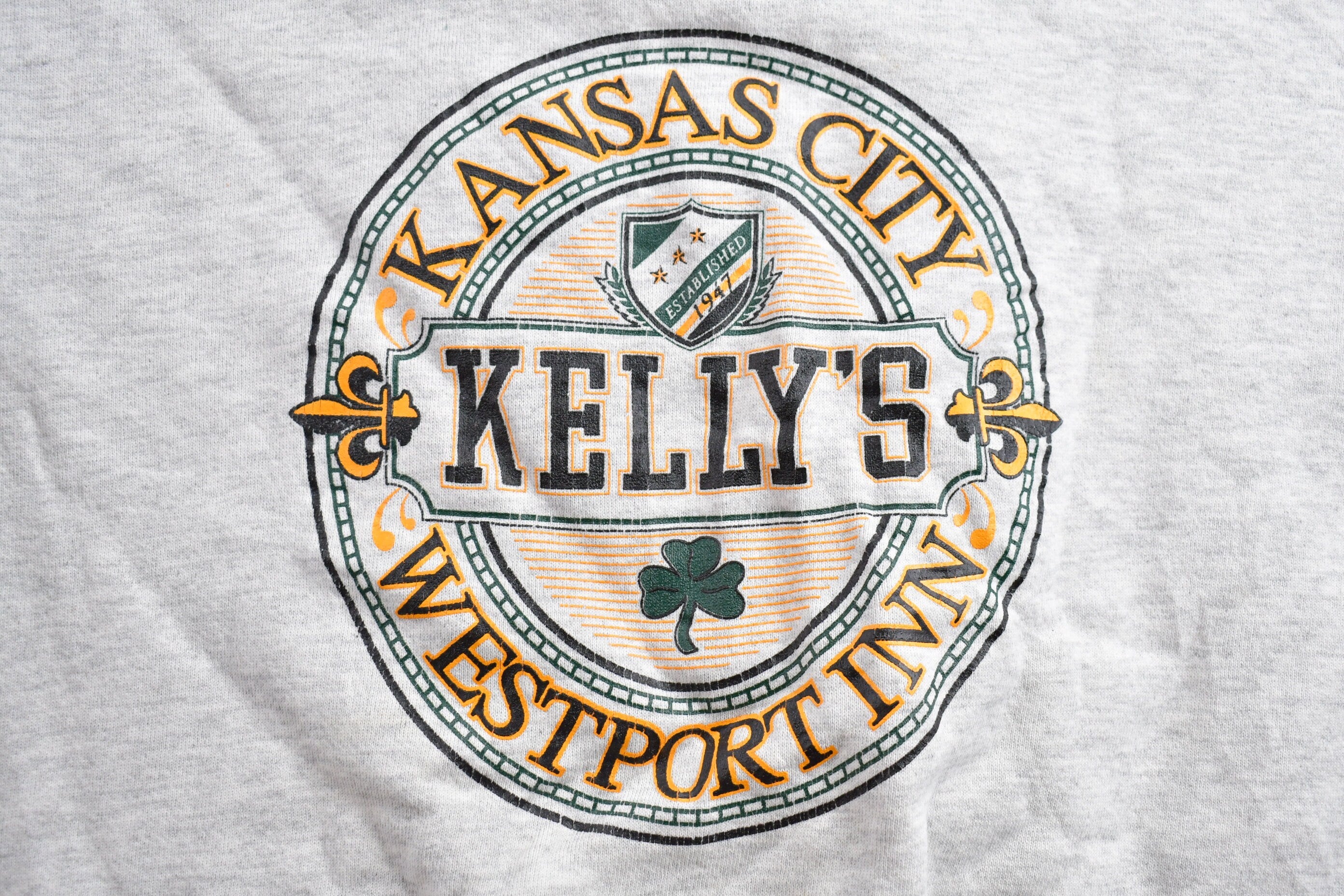 Vintage 1990s Kansas City Kellys Landing Westport Inn Crewneck Sweatshirt