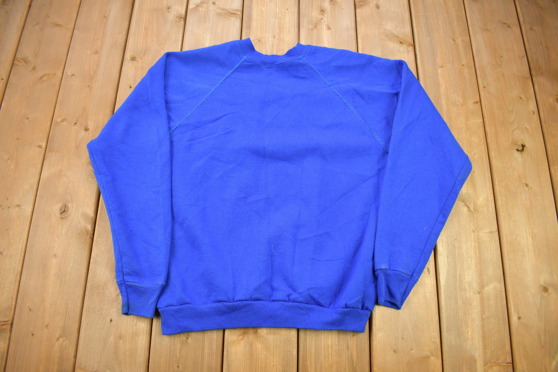 Vintage 1980s Blank Blue Raglan Crewneck Sweatshirt