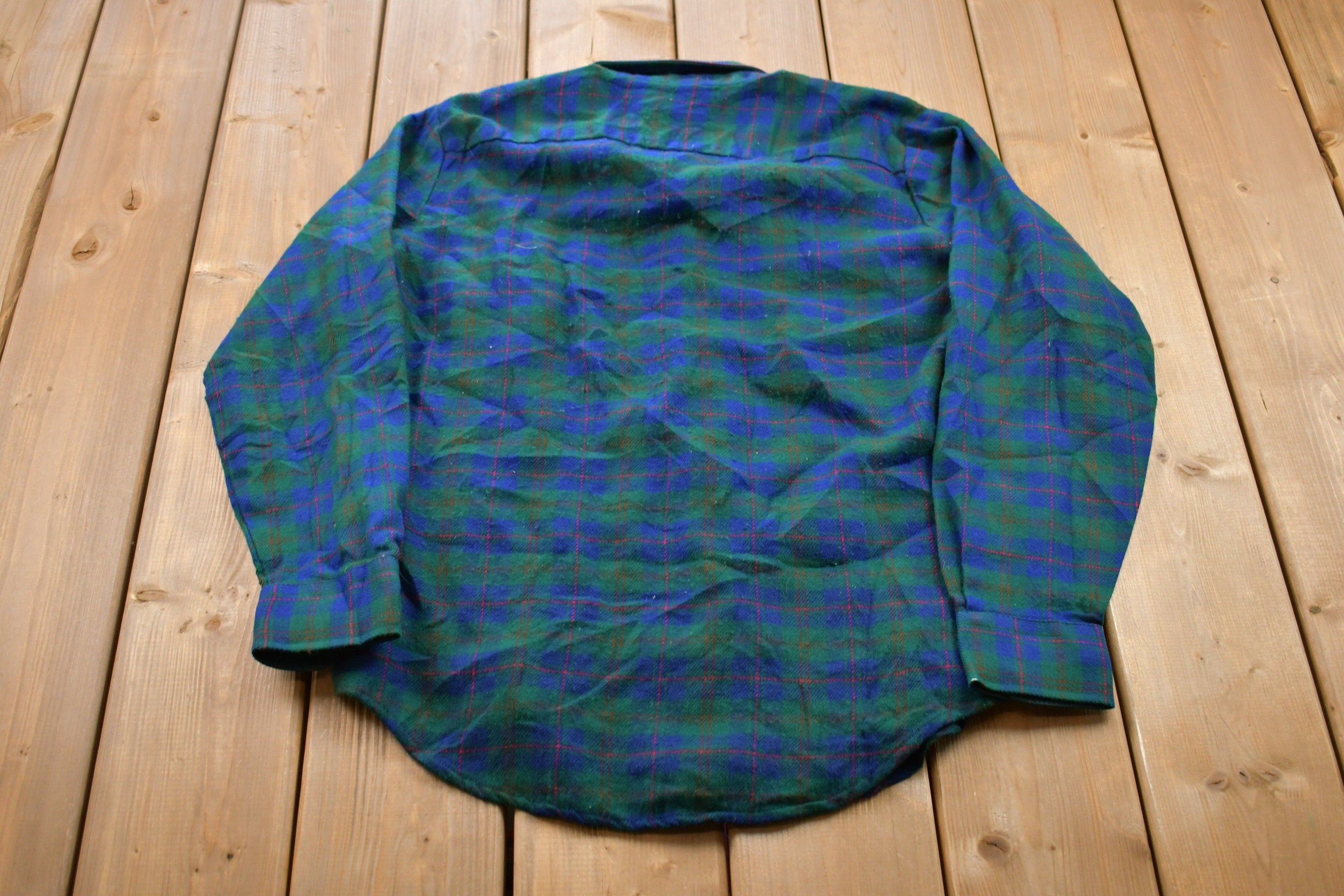 Vintage 1990s St Johns Bay Plaid Button Up Shirt
