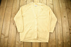 Vintage 1990s Lindsey Blake 100% Acyrillic Cardigan Sweater
