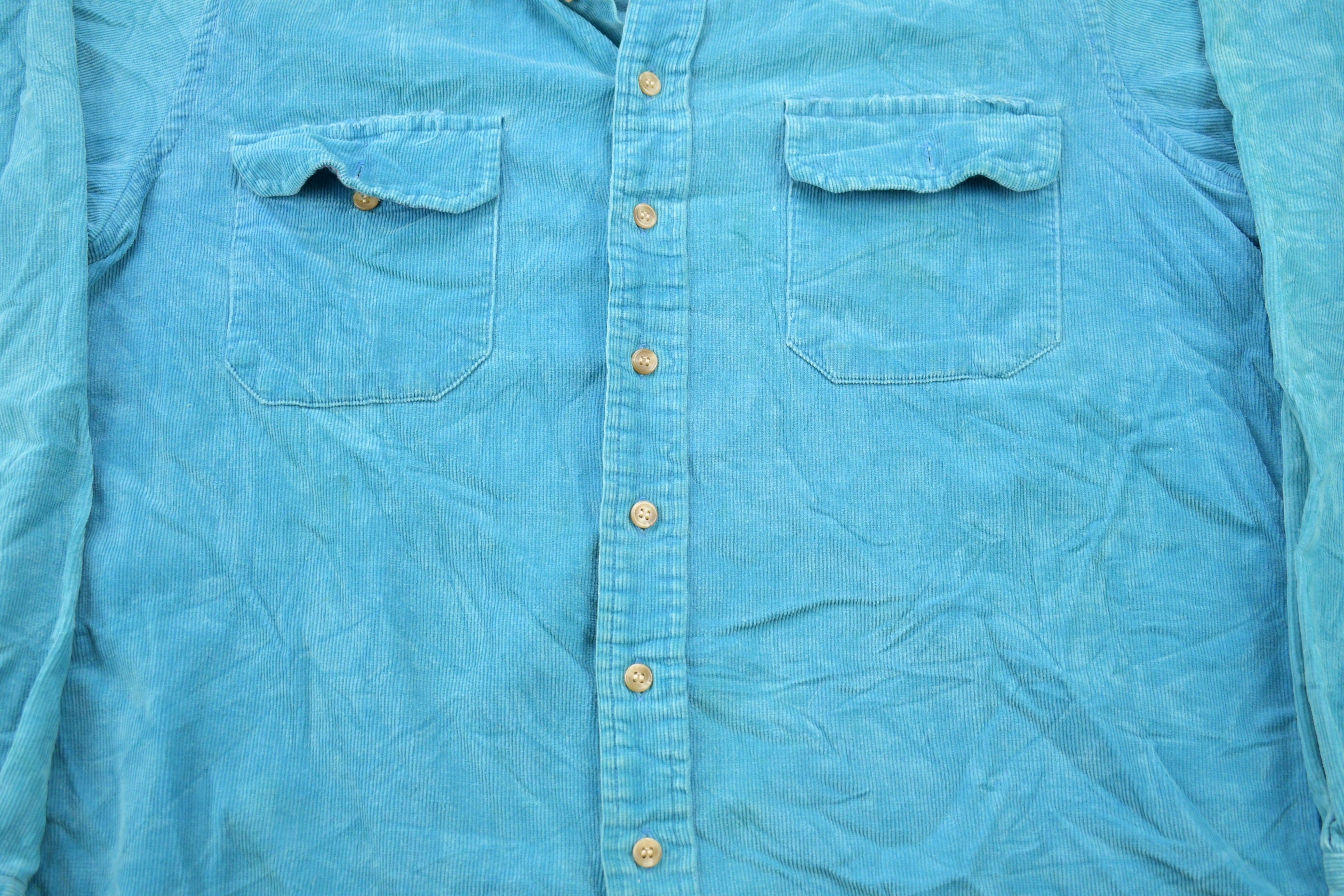 Vintage 1980s Woolrich Corduroy Button Up Shirt