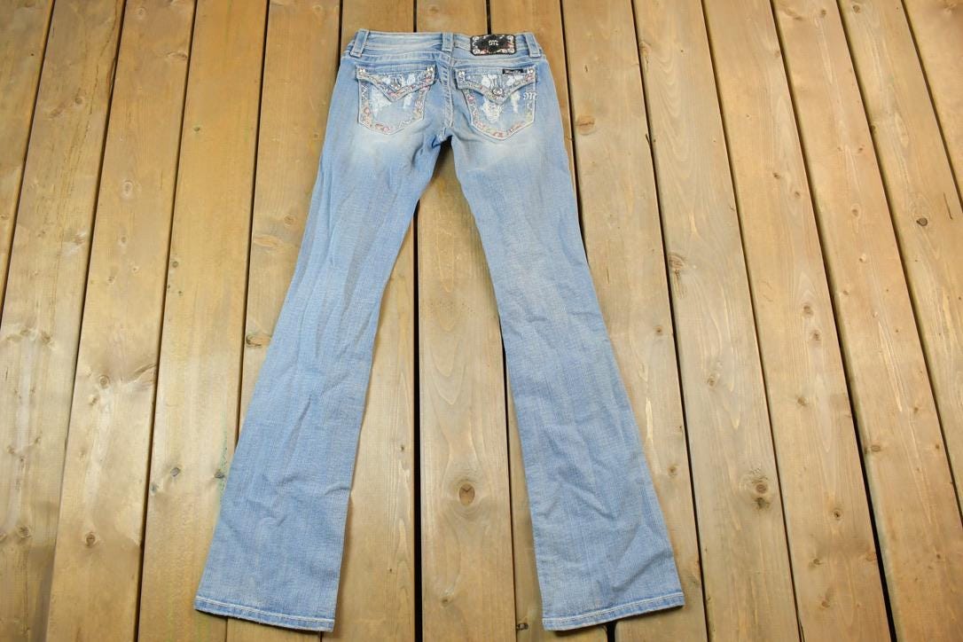 Vintage Y2K Miss Me Bedazzled Low Rise Jeans Size 26x31