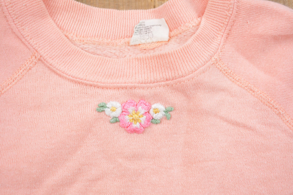Vintage 1980s Floral Embroidered Raglan Sweatshirt