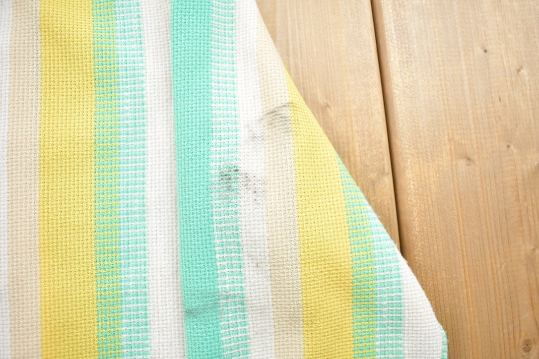 Vintage 1970s Pykettes Button Up Shirt