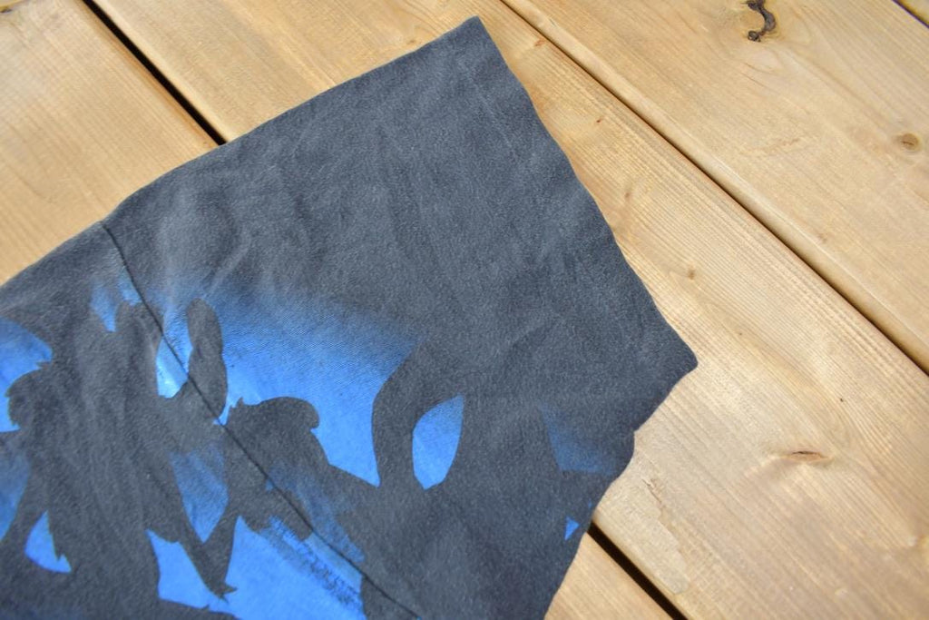 Vintage 1992 Looney Tunes All Over Print Spiral T-Shirt