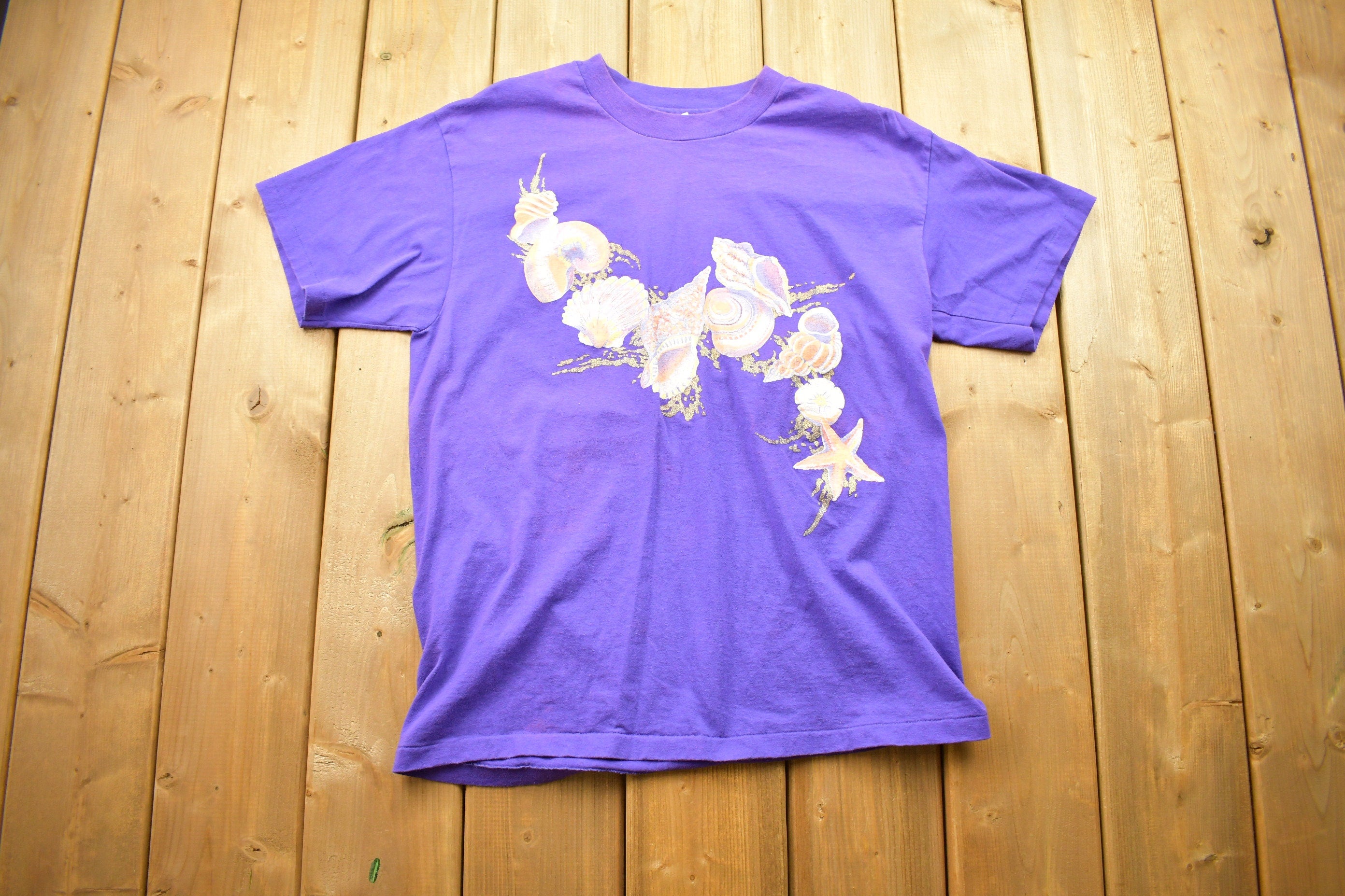 Vintage 1990s Sea Shell Theme T-Shirt