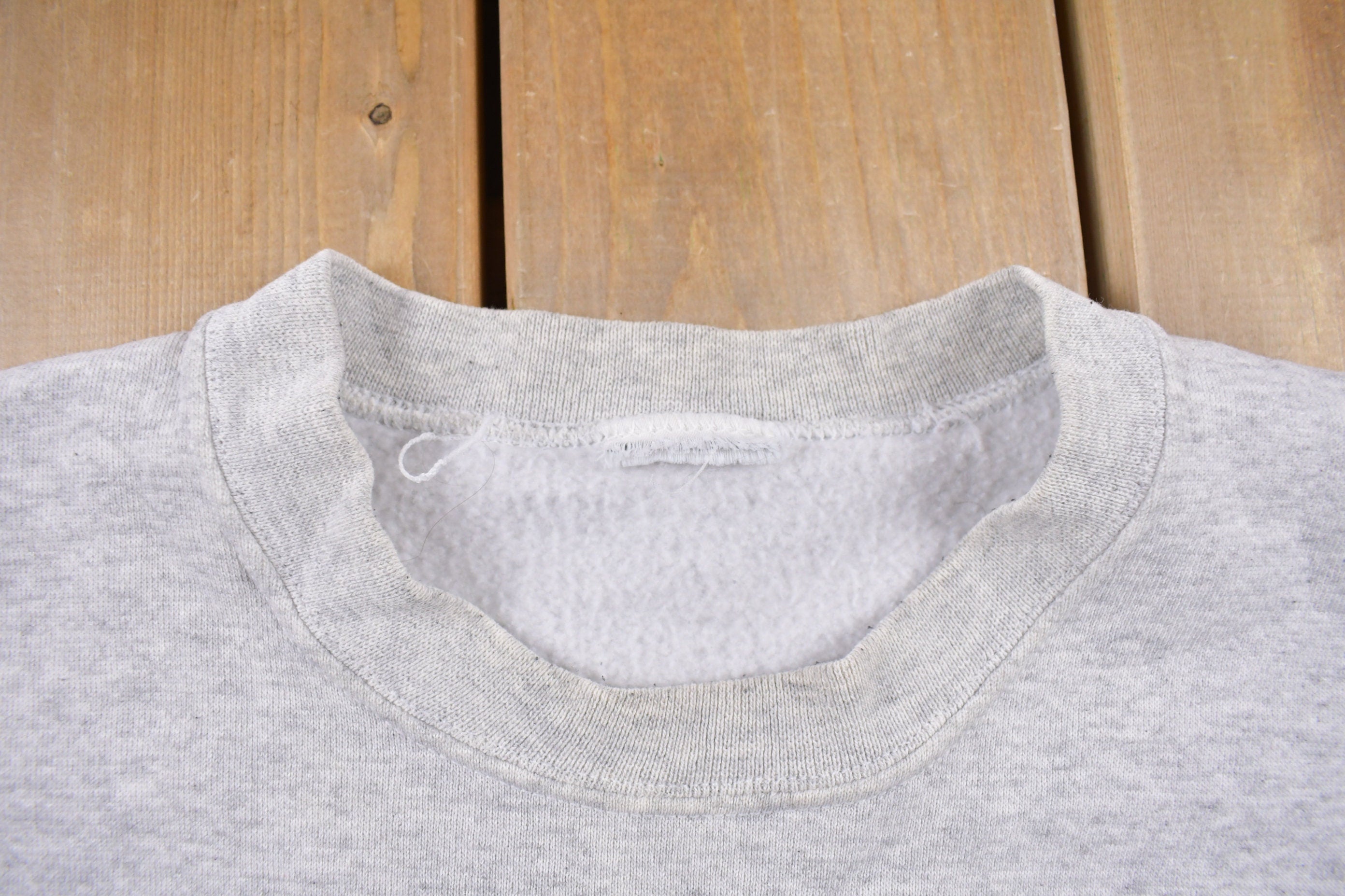 Vintage 1990s Blank Unbranded Grey Crewneck Sweatshirt