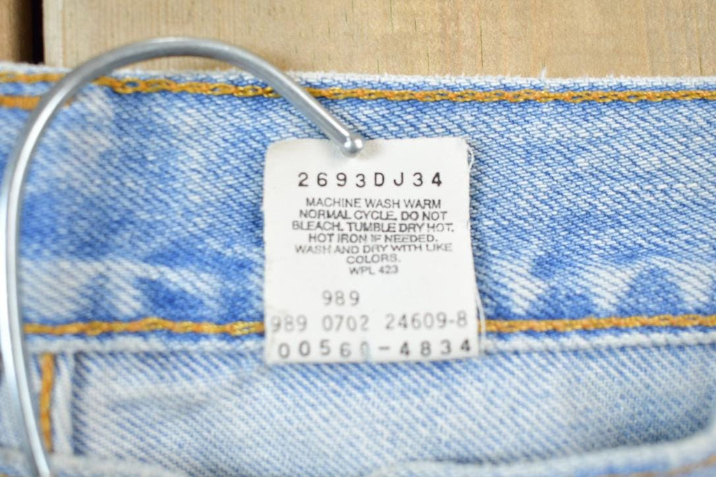 Vintage 1990s Levi's 560 Red Tab Denim Jeans Size 36 x 29