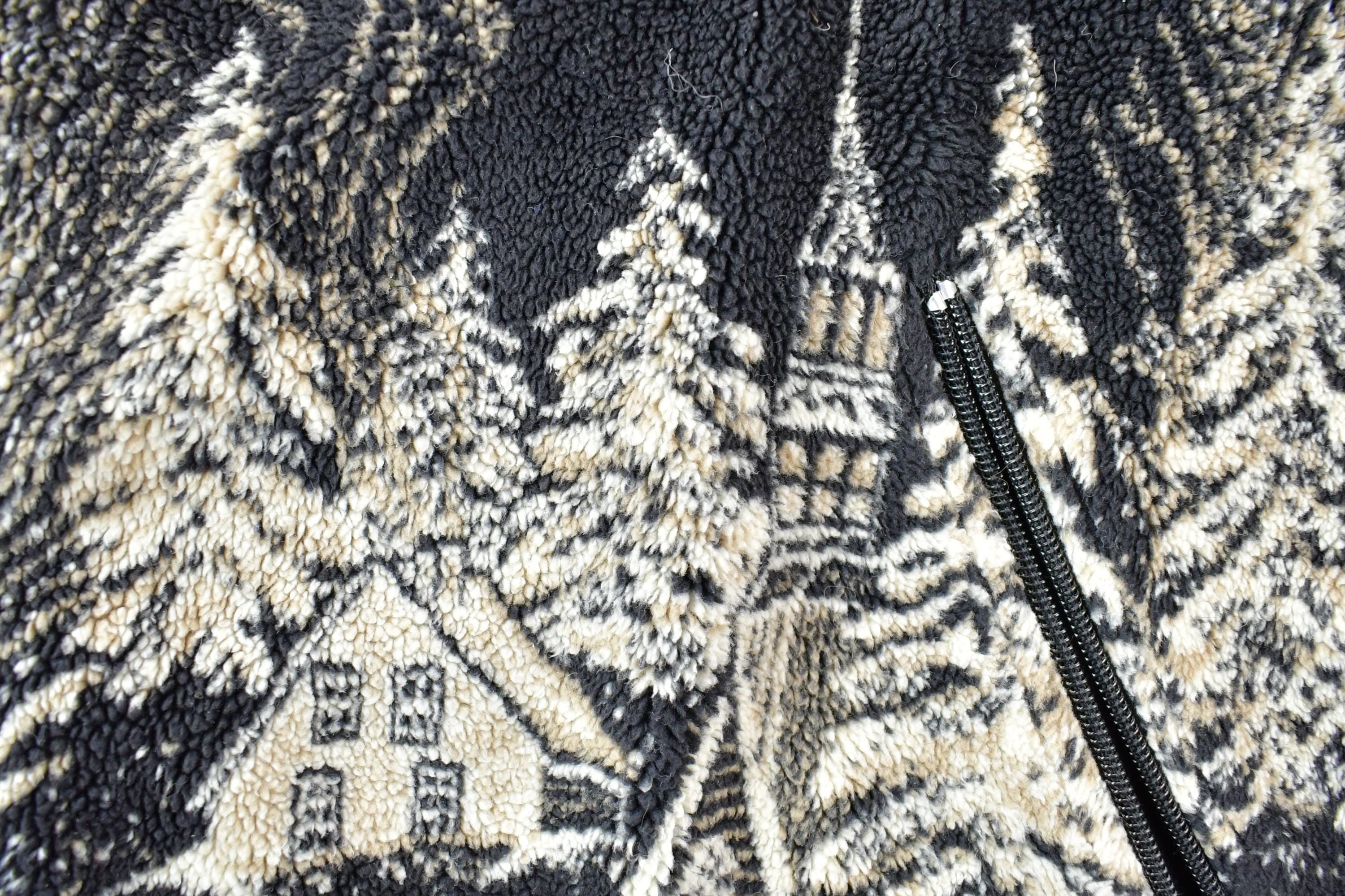 Vintage 1990s Nanuk Snowy Village Carriage Fleece Sweater