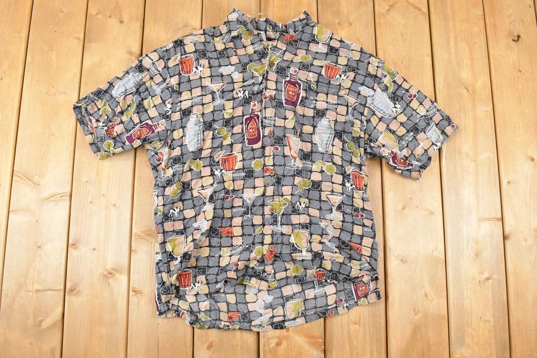 Vintage 1990s Big Dogs Bottles AOP Abstract Button Up Shirt Men's M /