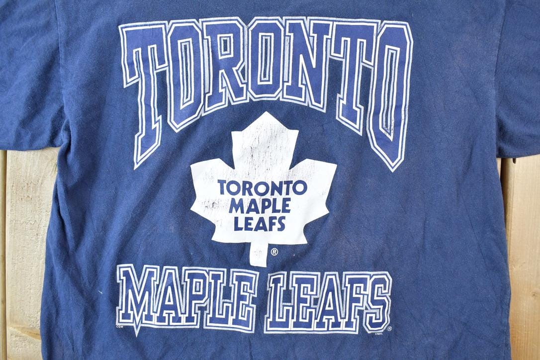 Vintage 1990s Toronto Maple Leafs NHL Graphic T-Shirt