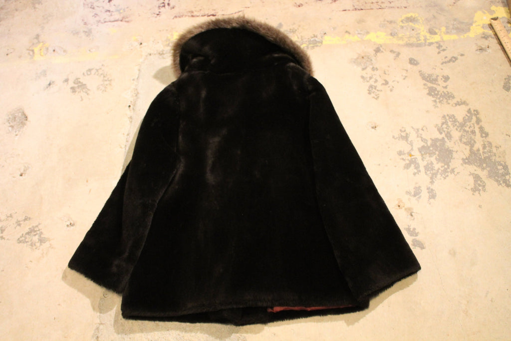 Vintage 1980s Fur Collared Winter Outerwear Jacket